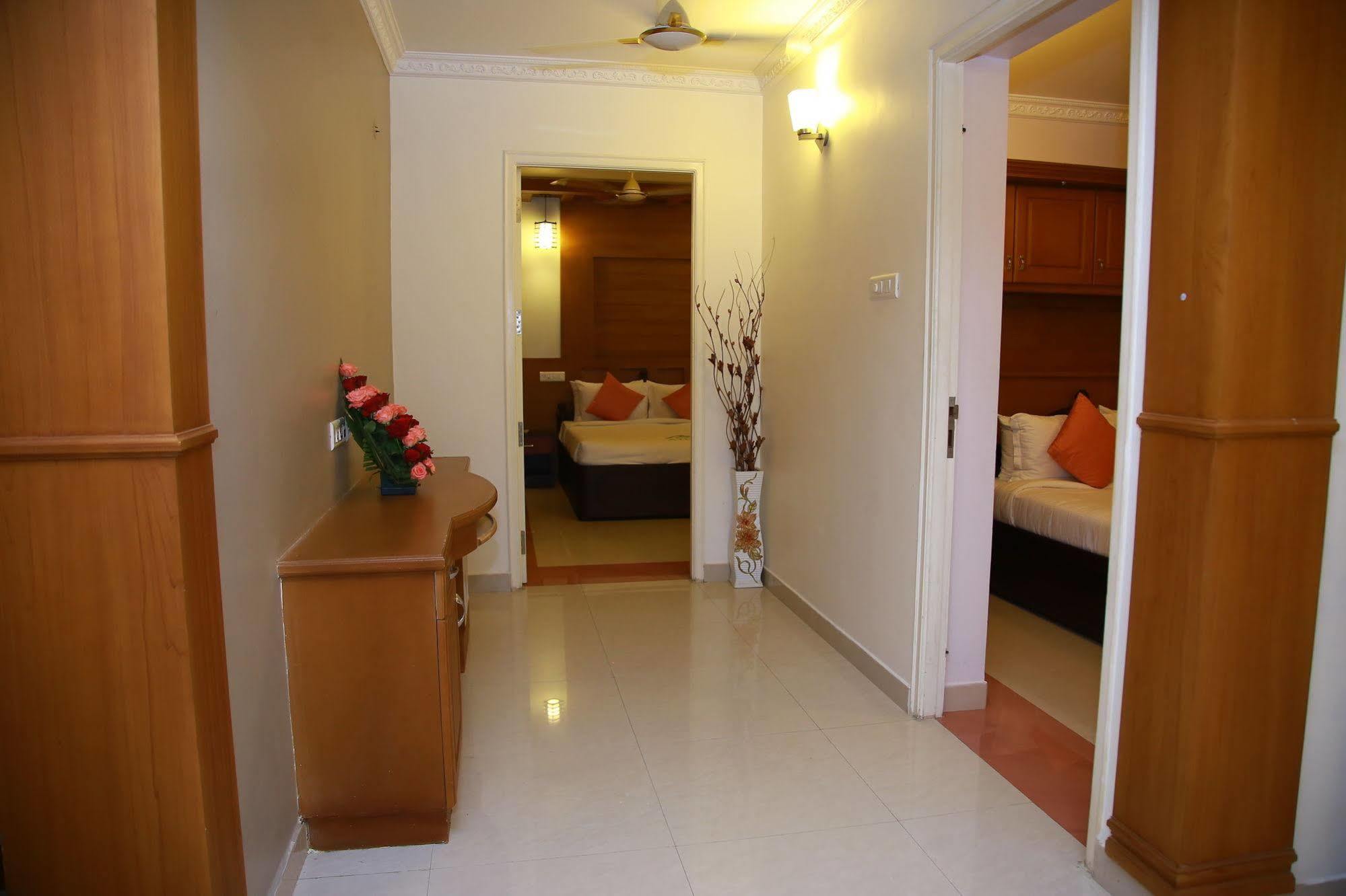 Atlas Airport Hotel Apartment Nedumbassery Exterior foto